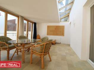 Vielseitige Büro-, Praxis- oder Wohnfläche mit Wintergarten in Bestlage von Bad Zell, 1284 €, Immobilien-Gewerbeobjekte in 4284 Bad Zell Vielseitige Büro-, Praxis- oder Wohnfläche mit Wintergarten in Bestlage von Bad Zell, 1284 €, Immobilien-Gewerbeobjekte in 4284 Bad Zell