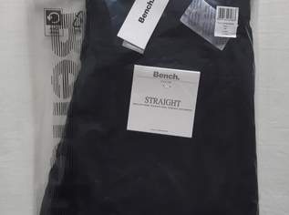 Stylishe Hose Jeans Bench Herren Stuart schwarz gerade geschnitten Größe 34 - 32 NEU + Etikett Stylishe Hose Jeans Bench Herren Stuart schwarz gerade geschnitten Größe 34 - 32 NEU + Etikett