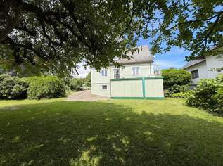 Viel Platz für Familie, Hobby und Beruf – gepflegtes Einfamilienhaus mit Nebengebäude auf großzügigem Grundstück in Hartberg! Viel Platz für Familie, Hobby und Beruf – gepflegtes Einfamilienhaus mit Nebengebäude auf großzügigem Grundstück in Hartberg!