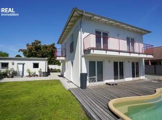 Familienidylle in Pfaffstätten - Geräumiges Einfamilienhaus mit Wohnkeller, Büro, Doppelgarage und Garten mit Pool, 850000 €, Immobilien-Häuser in 2511 Gemeinde Pfaffstätten Familienidylle in Pfaffstätten - Geräumiges Einfamilienhaus mit Wohnkeller, Büro, Doppelgarage und Garten mit Pool, 850000 €, Immobilien-Häuser in 2511 Gemeinde Pfaffstätten