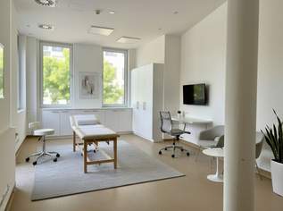 Ihre Praxis mit Blick am Schlossberg und großzügige Außenflächen | sehr gute Raumaufteilung, 1857.72 €, Immobilien-Gewerbeobjekte in 2410 Gemeinde Hainburg an der Donau