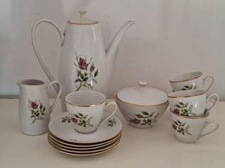 Pirkenhammer Porzellan Kaffeeservice / Moccaservice Vintage mit Rosenmuster , 20 €, Haus, Bau, Garten-Geschirr & Deko in 2294 Marchegg-Bahnhof