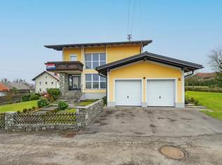 Individuelle Wohnkonzepte schaffen: Einfamilienhaus mit sonnigem Grundstück und Doppelgarage, 529000 €, Immobilien-Häuser in 5142 Eggelsberg