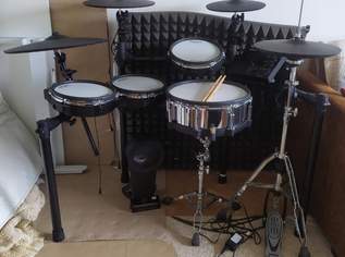 Roland TD-27KV2 E-Drum Set, 2400 €, Marktplatz-Musik & Musikinstrumente in Slowakei