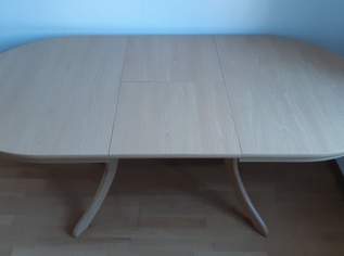 Esstisch Tisch Holz ausziehbar neuwertig Esstisch Tisch Holz ausziehbar neuwertig