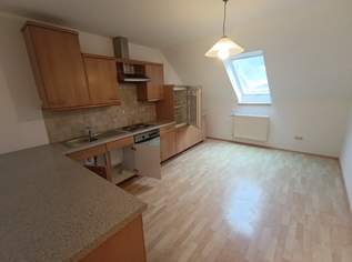 Große, neuwertige Mietwohnung in Maissau, 1193.55 €, Immobilien-Wohnungen in 3712 Maissau