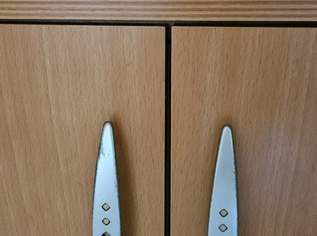 Für Bastler / Upcyclen: Kasterl mit Türen und Lade Für Bastler / Upcyclen: Kasterl mit Türen und Lade