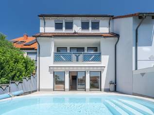 ***Einziehen & Wohlfühlen*** - Großzügiges Reihenhaus mit Panoramablick, Pool & moderner Ausstattung, 499000 €, Immobilien-Häuser in 4111 Walding