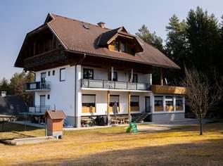 Attraktives Mehrfamilienhaus mit großem Grundstück in Velden am Wörthersee, 795000 €, Immobilien-Häuser in 9220 Oberjeserz Attraktives Mehrfamilienhaus mit großem Grundstück in Velden am Wörthersee, 795000 €, Immobilien-Häuser in 9220 Oberjeserz