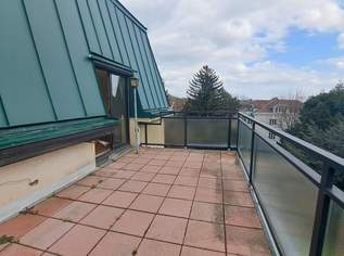 Sanierungsbedürftige 4-Zimmer Terrassen-Wohnung mit viel Potenzial!, 690000 €, Immobilien-Wohnungen in 1190 Döbling