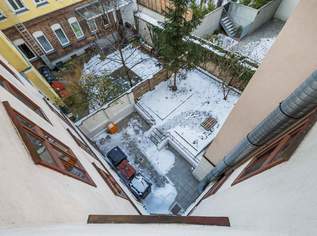 Klassischer Wiener Stilaltbau mit vielfältigen Nutzungsmöglichkeiten, 120000 €, Immobilien-Wohnungen in 1150 Rudolfsheim-Fünfhaus