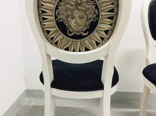 Vintage Look Sessel im Versace Stil- Preis VB, 215 €, Marktplatz-Antiquitäten, Sammlerobjekte & Kunst in 1130 Hietzing Vintage Look Sessel im Versace Stil- Preis VB, 215 €, Marktplatz-Antiquitäten, Sammlerobjekte & Kunst in 1130 Hietzing