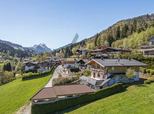 Perfekt für große Familie: Tiroler Landhaus mit Einliegerwohnung in Aussichtslage, 3000000 €, Immobilien-Häuser in 6365 Gemeinde Kirchberg in Tirol Perfekt für große Familie: Tiroler Landhaus mit Einliegerwohnung in Aussichtslage, 3000000 €, Immobilien-Häuser in 6365 Gemeinde Kirchberg in Tirol