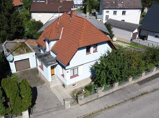 Kompaktes Wohnhaus mit Keller in Bahnhofsnähe 4 Schlafzimmeri, 0 €, Immobilien-Häuser in 4470 Enns Kompaktes Wohnhaus mit Keller in Bahnhofsnähe 4 Schlafzimmeri, 0 €, Immobilien-Häuser in 4470 Enns