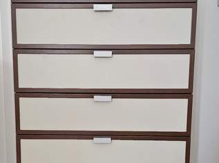 kommode, 70 €, Haus, Bau, Garten-Möbel & Sanitär in 5071 Wals-Siezenheim