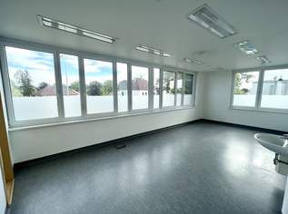 Weitere Büros/Praxis verfügbar! I Klimatisiert I viele Gestaltungsmöglichkeiten I Luftwärmepumpe I Parkplatz I tolle Anbindung, 376.44 €, Immobilien-Gewerbeobjekte in 3140 Pottenbrunn