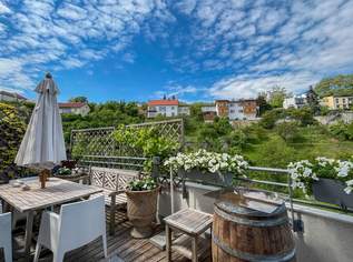 Atemberaubende Dachterrassenwohnung mit Kremstal-Blick im spektakulären "Punkthaus" - fußläufig in die Altstadt, 360000 €, Immobilien-Wohnungen in 3500 Am Steindl Atemberaubende Dachterrassenwohnung mit Kremstal-Blick im spektakulären "Punkthaus" - fußläufig in die Altstadt, 360000 €, Immobilien-Wohnungen in 3500 Am Steindl