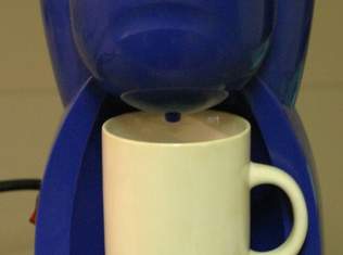 Mini-Kaffeeautomat Hit KA 1060 inkl. Tasse