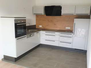 Moderne 3-Zimmer-Wohnung mit Süd-/West-Balkon und guter Anbindung nach Salzburg, 1250 €, Immobilien-Wohnungen in 5111 Bürmoos Moderne 3-Zimmer-Wohnung mit Süd-/West-Balkon und guter Anbindung nach Salzburg, 1250 €, Immobilien-Wohnungen in 5111 Bürmoos