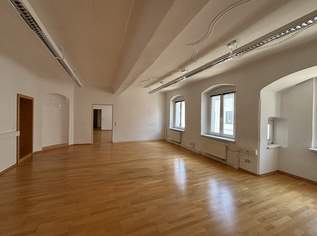 Helle Büroflächen mitten im Zentrum, 3003.9 €, Immobilien-Gewerbeobjekte in 4560 Kirchdorf an der Krems