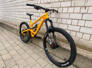 YT Industries CAPRA MX Core 3 Carbon, Deep Yellow, XL - Wie neu!