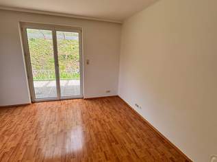Ruhige Wohnung in Stadtnähe Ruhige Wohnung in Stadtnähe
