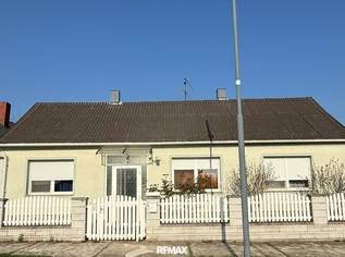 Einfamilienhaus mit Garten, Einfahrt & Nebengebäuden, 174999 €, Immobilien-Häuser in 2425 Nickelsdorf Einfamilienhaus mit Garten, Einfahrt & Nebengebäuden, 174999 €, Immobilien-Häuser in 2425 Nickelsdorf
