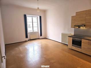 5 Zimmer-Altbauwohnung in Nähe vom Ennser Hauptplatz, 0 €, Immobilien-Wohnungen in 4470 Enns