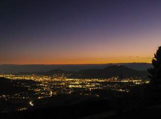 ATEMBERAUBENDER AUSBLICK! IHRE GÄSTE WERDEN NACH DIESEM AUSBLICK NICHT MEHR GEHEN WOLLEN! Verwirklichen Sie sich Ihren Traum vom Wunsch-Eigenheim auf diesem einmaligen Grundstück! NICHT VERPASSEN!, 1399000 €, Immobilien-Grund und Boden in 8044 Niederschöckl