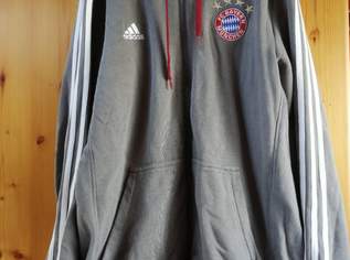 FC Bayern München Kleidung ab 12 €