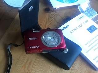 Nikon Coolpix A100 Premien-Kit in rot metallic, 95 €, Marktplatz-Kameras & TV & Multimedia in 2700 Wiener Neustadt Nikon Coolpix A100 Premien-Kit in rot metallic, 95 €, Marktplatz-Kameras & TV & Multimedia in 2700 Wiener Neustadt