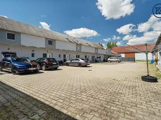 Das Objekt bietet vielseitige Nutzungsmöglichkeiten und eignet sich ideal sowohl für Eigennutzer als auch für Investoren., 0 €, Immobilien-Gewerbeobjekte in 2286 Gemeinde Haringsee