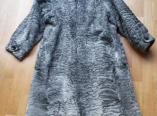 Klassischer Damen Perser Mantel Klassischer Damen Perser Mantel