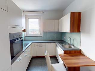Geräumige Wohnung mit tollem Fernblick im Zentrum von Oberwart !, 930 €, Immobilien-Wohnungen in 7400 Oberwart