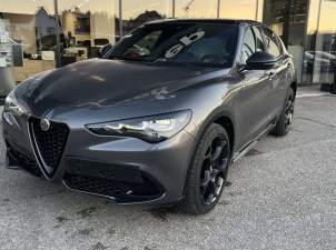 Stelvio Veloce 2,0 16V 280 AT8 Q4, 44990 €, Auto & Fahrrad-Autos in 4240 Freistadt