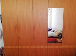  Schlafzimmer Schrank 5 Türen mit Spiegel , 50 €, Haus, Bau, Garten-Möbel & Sanitär in 1080 Josefstadt