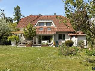Großzügiges Familienhaus auf 1.449 m² Doppelgrundstück in beliebter Wohnlage, 1400000 €, Immobilien-Häuser in 3430 Gemeinde Tulln an der Donau Großzügiges Familienhaus auf 1.449 m² Doppelgrundstück in beliebter Wohnlage, 1400000 €, Immobilien-Häuser in 3430 Gemeinde Tulln an der Donau