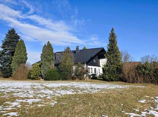 Gediegenes Einfamilienhaus mit Gebirgsblick und Potenzial, 699000 €, Immobilien-Häuser in 4810 Gmunden