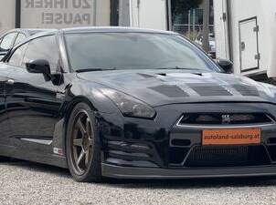 GT-R 4,1 L ''Trockensumpf'' 1500 PS, 185000 €, Auto & Fahrrad-Autos in 5020 Altstadt