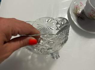 Glas Deko Schale , 20 €, Marktplatz-Antiquitäten, Sammlerobjekte & Kunst in 7111 Parndorf Glas Deko Schale , 20 €, Marktplatz-Antiquitäten, Sammlerobjekte & Kunst in 7111 Parndorf