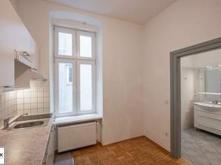 Wohnen direkt bei der Votivkirche: großzügige 2-Zi.-Wohnung (getrennt begehbare Zimmer + Küche), 1390.7 €, Immobilien-Wohnungen in 1090 Alsergrund