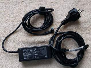 HP Ladegerät 45W mit 4,5mm Stecker (blau) für neuere HP Elitebooks, 18 €, Marktplatz-Computer, Handys & Software in 3100 St. Pölten HP Ladegerät 45W mit 4,5mm Stecker (blau) für neuere HP Elitebooks, 18 €, Marktplatz-Computer, Handys & Software in 3100 St. Pölten