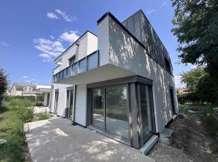 Traumhafte Doppelhaushälfte - Erstbezug mit 5 Zimmern, Garten, Wohnkeller und Stellplätzen!, 887500 €, Immobilien-Häuser in 2353 Gemeinde Guntramsdorf Traumhafte Doppelhaushälfte - Erstbezug mit 5 Zimmern, Garten, Wohnkeller und Stellplätzen!, 887500 €, Immobilien-Häuser in 2353 Gemeinde Guntramsdorf