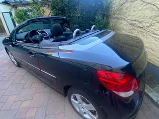 PEUGEOT 207 CC, 120 PS TOP GEPFLEGTES GARAGENFAHRZEUG, NEUES PICKERL BIS JULI2027, 9900 €, Auto & Fahrrad-Autos in 1140 Penzing