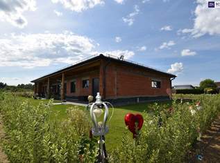 Barrierefreier Design-Bungalow: Smart Living mit Stil, Technik & Nachhaltigkeit - gleich anfragen und begeistern lassen!, 1040000 €, Immobilien-Häuser in 8292 Neudau