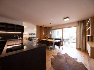 Luxus Penthouse mit 5 Zimmer mit über 188m2 Wohnfläche und Loggia sowie beheiztem Aussenpool in Zell am See!, 2489500 €, Immobilien-Wohnungen in 5700 Zell am See