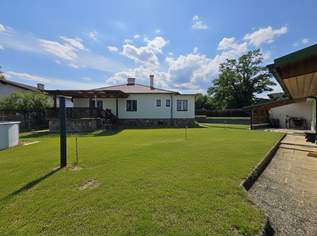 Familienidylle! Gepflegtes Wohnhaus mit Garten, Presshaus und Nebengebäude – 4 Zimmer & top Küche, 469000 €, Immobilien-Häuser in 2020 Hollabrunn