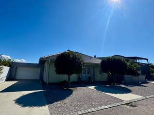 Einfamilienhaus mit Garten und Pool direkt in Podersdorf am Neusiedlersee., 649000 €, Immobilien-Häuser in 7141 Podersdorf am See Einfamilienhaus mit Garten und Pool direkt in Podersdorf am Neusiedlersee., 649000 €, Immobilien-Häuser in 7141 Podersdorf am See