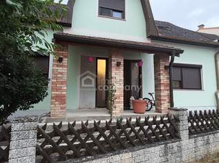 Einfamilienhaus mit Garten, Wintergarten, Weinkeller & Ausbaupotenzial, 199000 €, Immobilien-Häuser in 2184 Prinzendorf an der Zaya