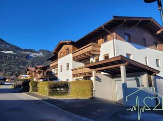 Traumwohnung in Toplage: Dachgeschoß mit Balkon & Garage in Reith bei Kitzbühel!, 799000 €, Immobilien-Wohnungen in Tirol